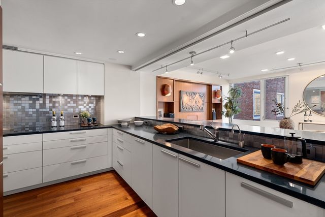 975 Memorial Drive 405-406, Cambridge, MA 02138