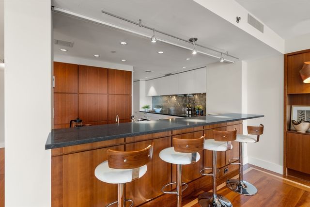 975 Memorial Drive 405-406, Cambridge, MA 02138