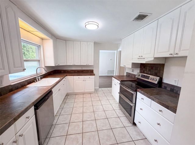 963 SEQUOIA DRIVE, Winter Springs, FL 32708