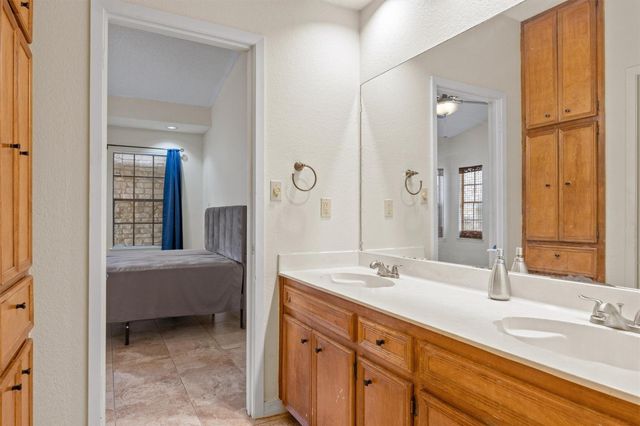 2201 Lakeway BLVD 39, Lakeway, TX 78734