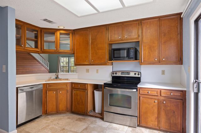 2201 Lakeway BLVD 39, Lakeway, TX 78734