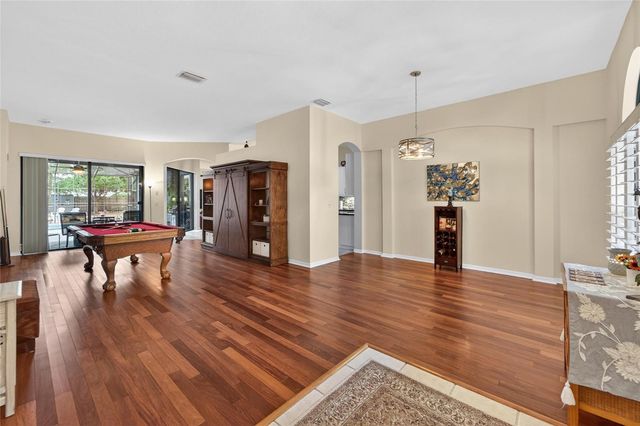 2819 LAUREL LEAF DRIVE, Valrico, FL 33594