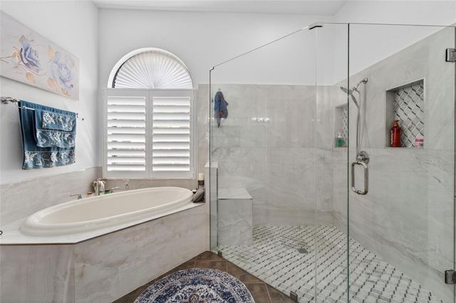2819 LAUREL LEAF DRIVE, Valrico, FL 33594