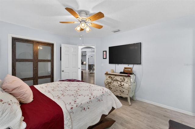 2819 LAUREL LEAF DRIVE, Valrico, FL 33594
