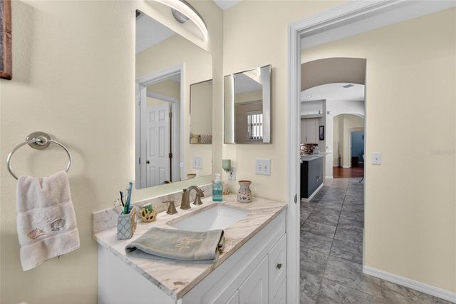 2819 LAUREL LEAF DRIVE, Valrico, FL 33594