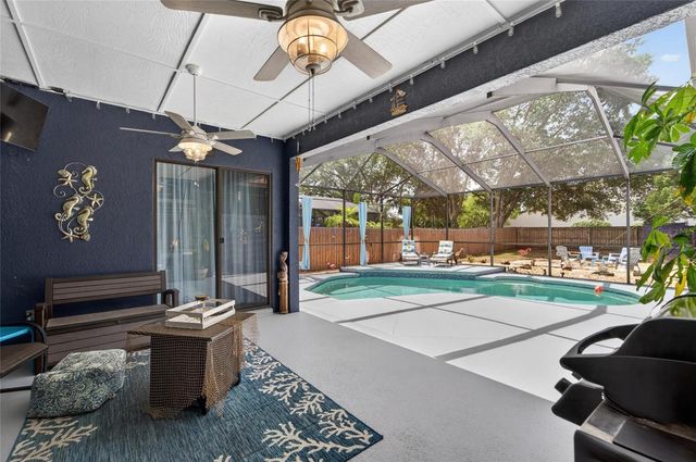 2819 LAUREL LEAF DRIVE, Valrico, FL 33594