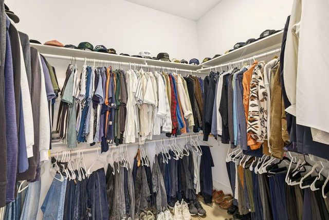 7804 Hardy DR, Austin, TX 78757