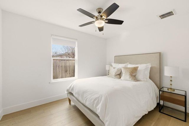 7804 Hardy DR, Austin, TX 78757