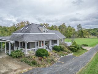 9642 S State Road 58, Columbus, IN 47201