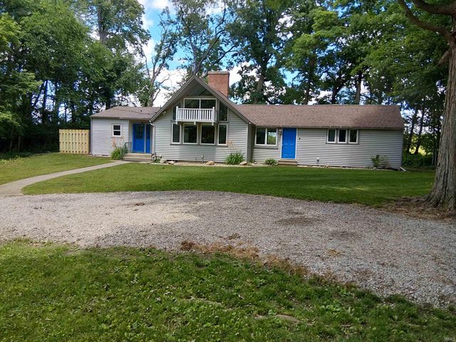 301 Twin Oaks Drive, Middlebury, IN 46540