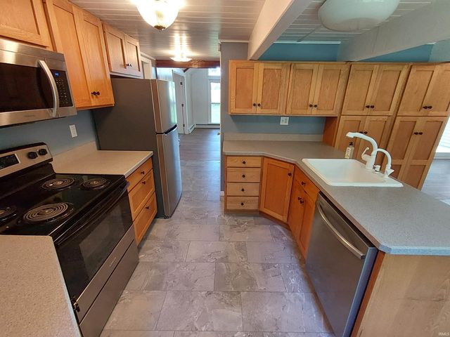 301 Twin Oaks Drive, Middlebury, IN 46540