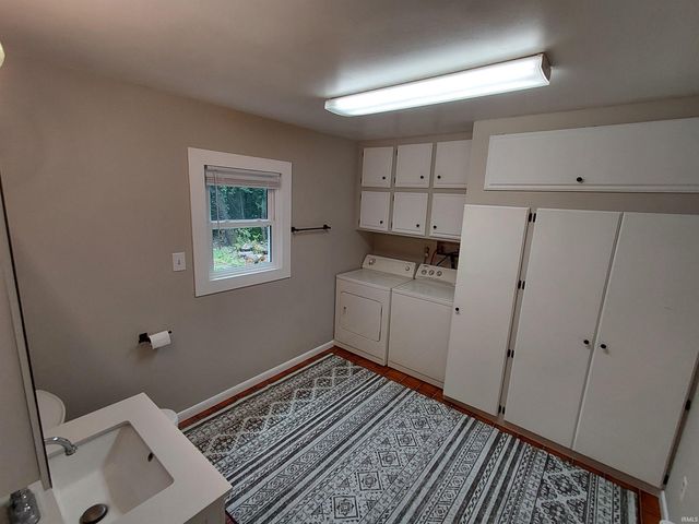 301 Twin Oaks Drive, Middlebury, IN 46540