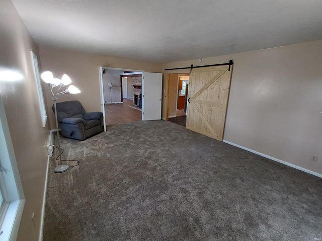 301 Twin Oaks Drive, Middlebury, IN 46540
