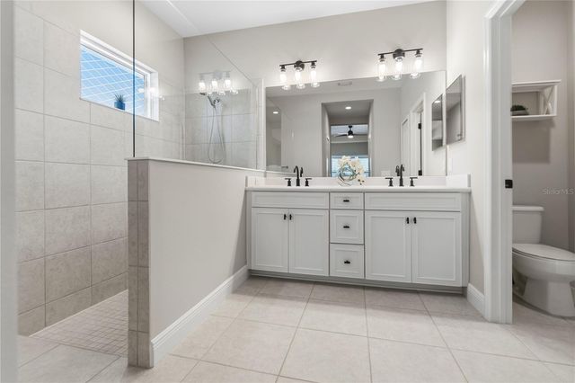 1215 THORNBURY DRIVE, Parrish, FL 34219