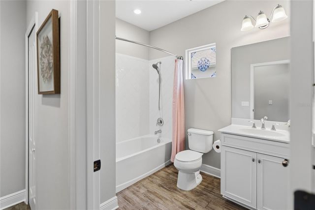 1215 THORNBURY DRIVE, Parrish, FL 34219