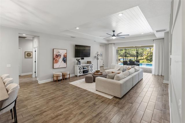 1215 THORNBURY DRIVE, Parrish, FL 34219