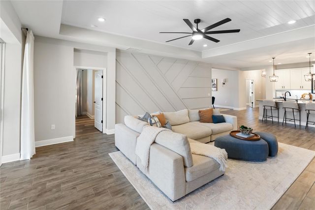 1215 THORNBURY DRIVE, Parrish, FL 34219