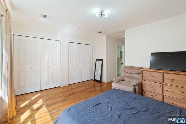 2705 Central Avenue, Union City, NJ 07087