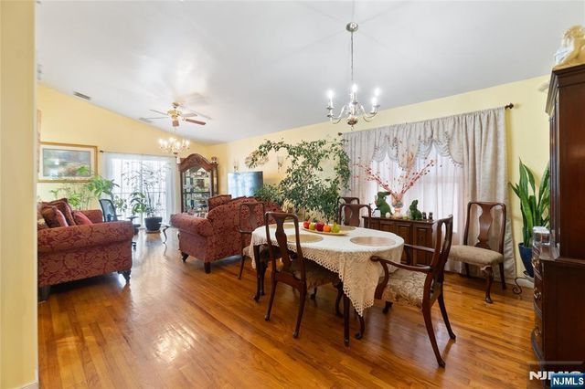 2705 Central Avenue, Union City, NJ 07087