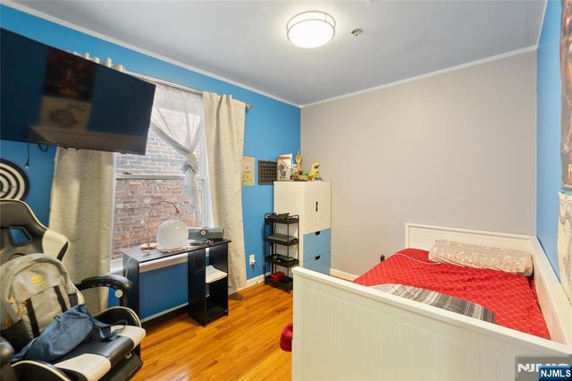 2705 Central Avenue, Union City, NJ 07087