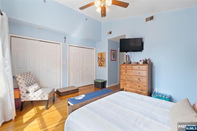 2705 Central Avenue, Union City, NJ 07087