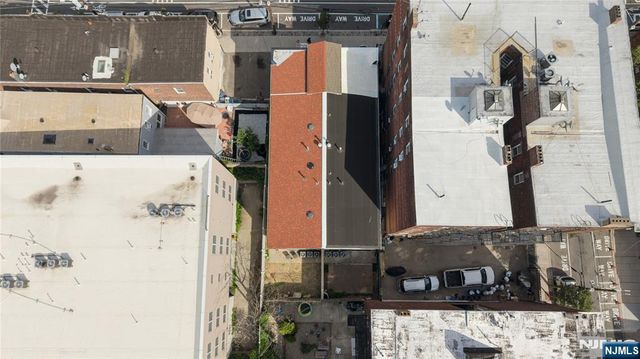 2705 Central Avenue, Union City, NJ 07087
