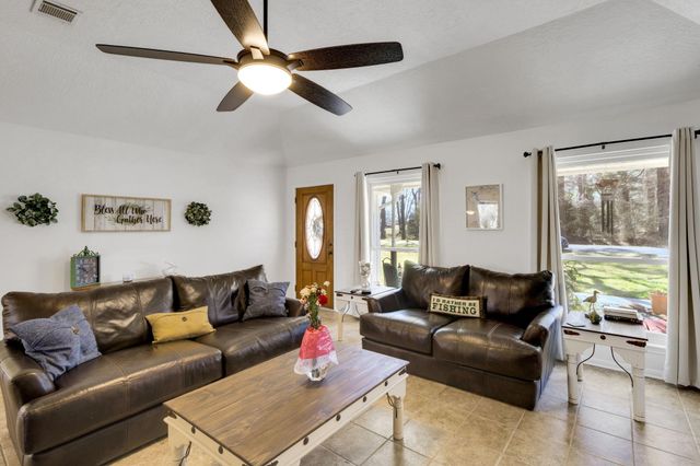 144 Thornton, Trinity, TX 75862