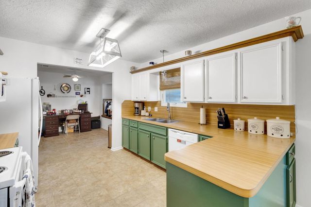 144 Thornton, Trinity, TX 75862