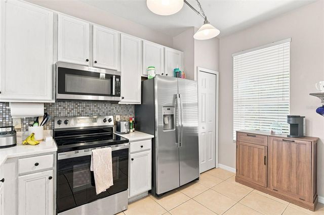 1610 RETREAT VIEW CIRCLE, Sanford, FL 32771