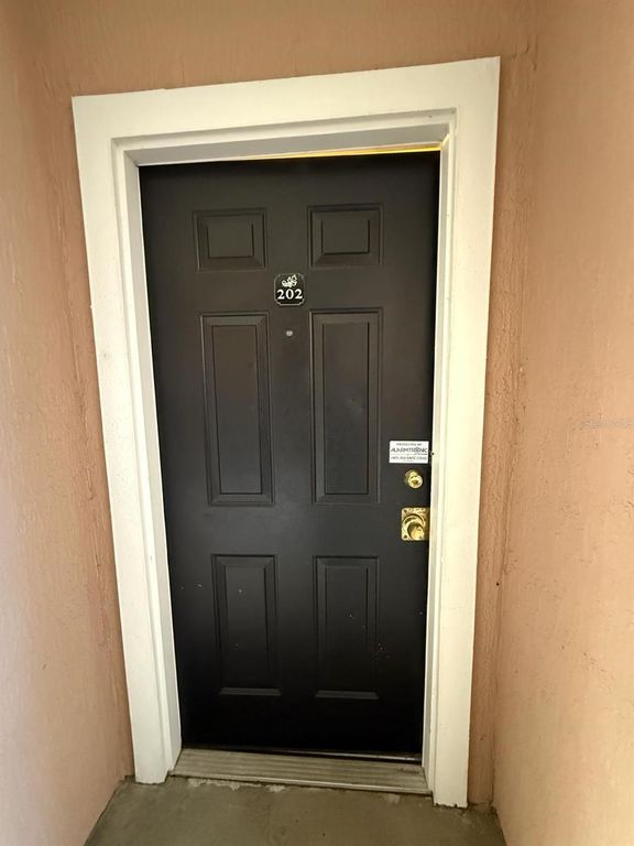 Image 2 of property listing at 3468 SOHO STREET 202, Orlando, FL 32835