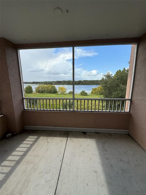 Image 13 of property listing at 3468 SOHO STREET 202, Orlando, FL 32835