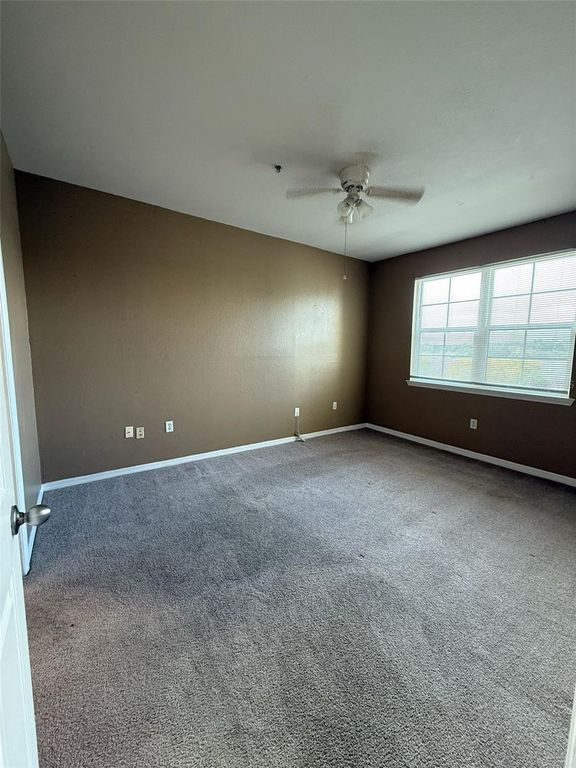 Image 4 of property listing at 3468 SOHO STREET 202, Orlando, FL 32835