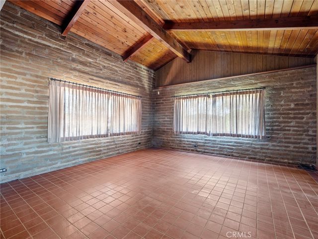 14924 Chamber Lane, Apple Valley, CA 92307