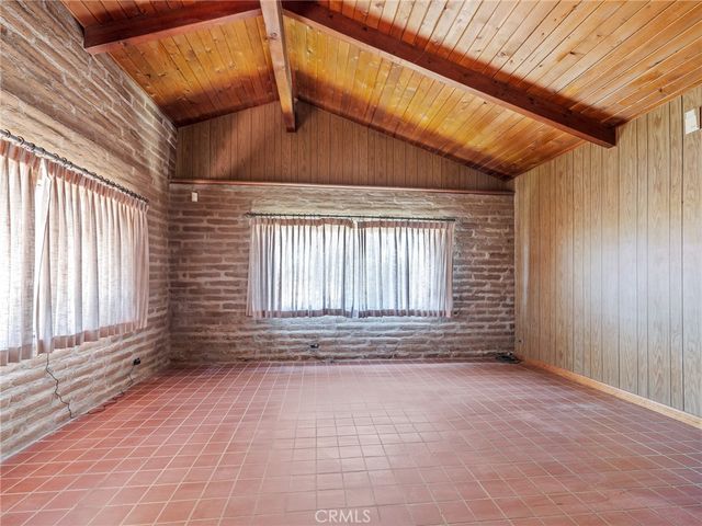 14924 Chamber Lane, Apple Valley, CA 92307