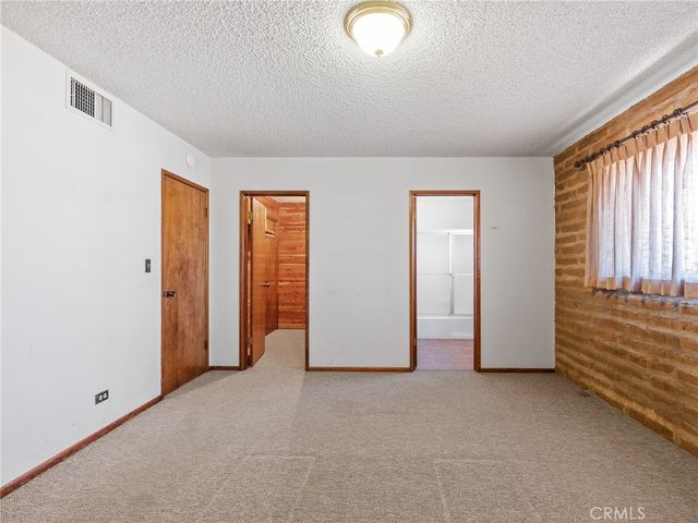 14924 Chamber Lane, Apple Valley, CA 92307