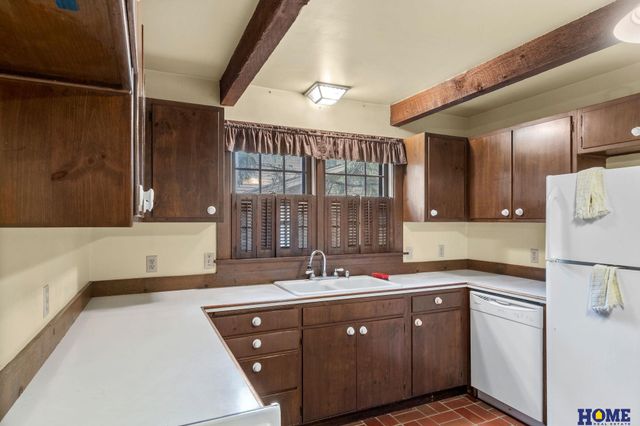 3640 S 34th Street, Lincoln, NE 68506