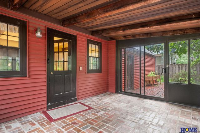 3640 S 34th Street, Lincoln, NE 68506