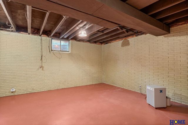 3640 S 34th Street, Lincoln, NE 68506
