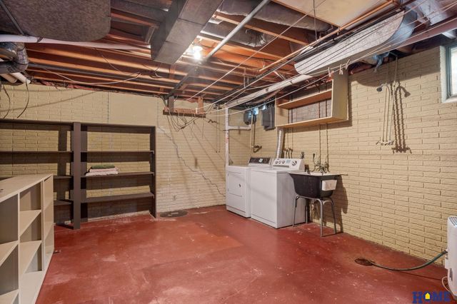 3640 S 34th Street, Lincoln, NE 68506