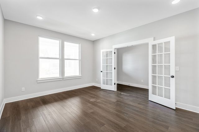 2655 Netterfield Drive, White House, TN 37188