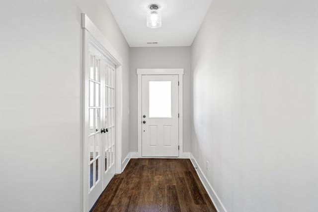 2655 Netterfield Drive, White House, TN 37188