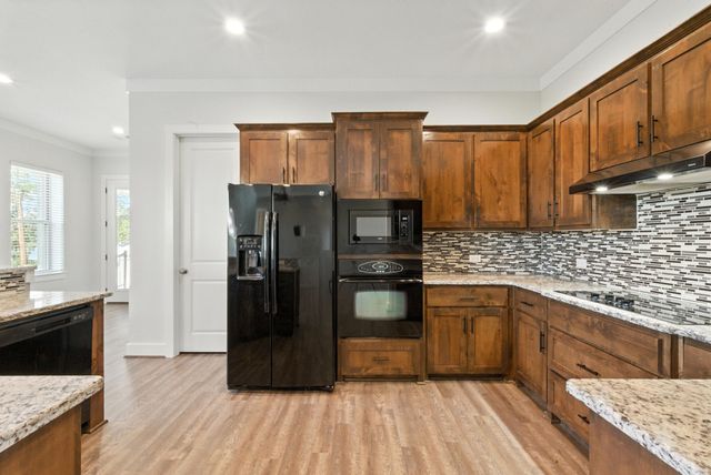 216 Private Road 1735, Chico, TX 76431