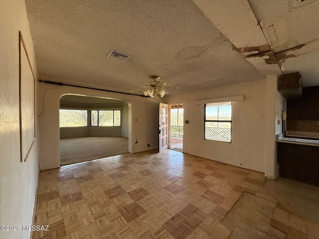 Image 14 of property listing at 1563 W Patton Street, St. David, AZ 85630