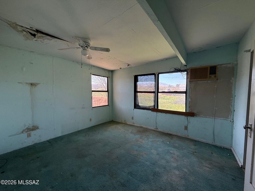 Image 28 of property listing at 1563 W Patton Street, St. David, AZ 85630