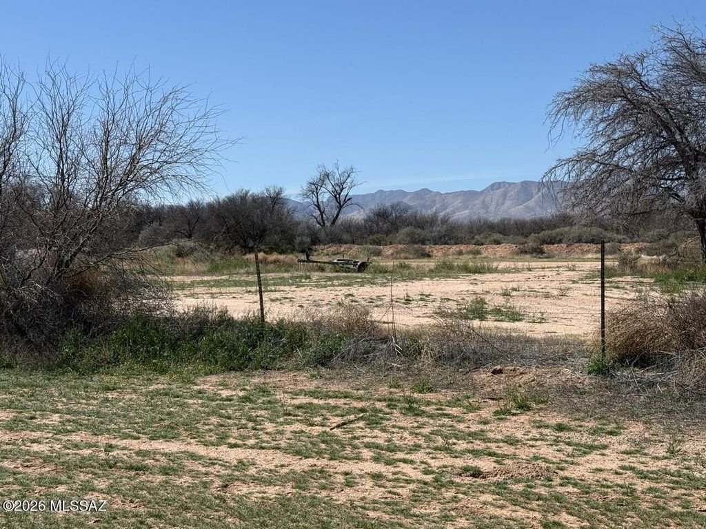 Image 5 of property listing at 1563 W Patton Street, St. David, AZ 85630