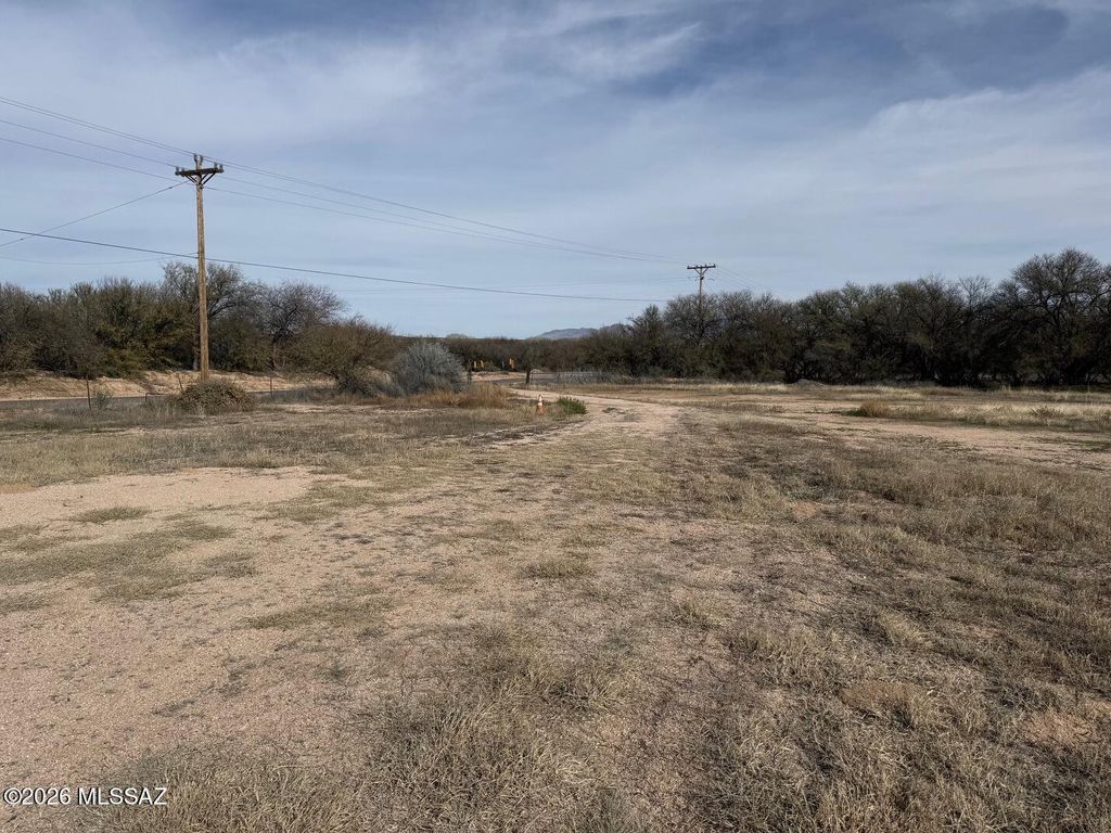 Image 6 of property listing at 1563 W Patton Street, St. David, AZ 85630