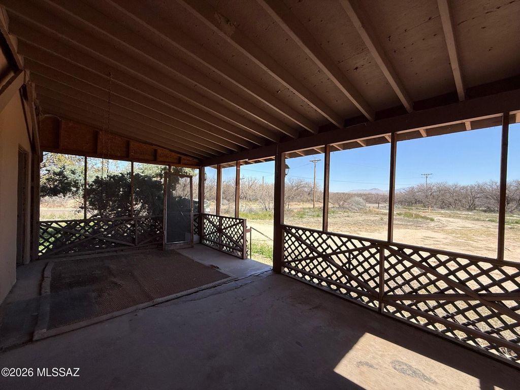 Image 9 of property listing at 1563 W Patton Street, St. David, AZ 85630