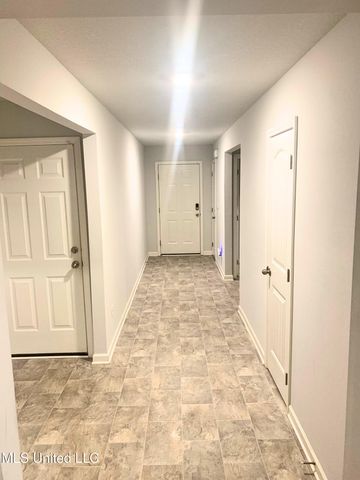 5318 Alpine Drive, Horn Lake, MS 38637