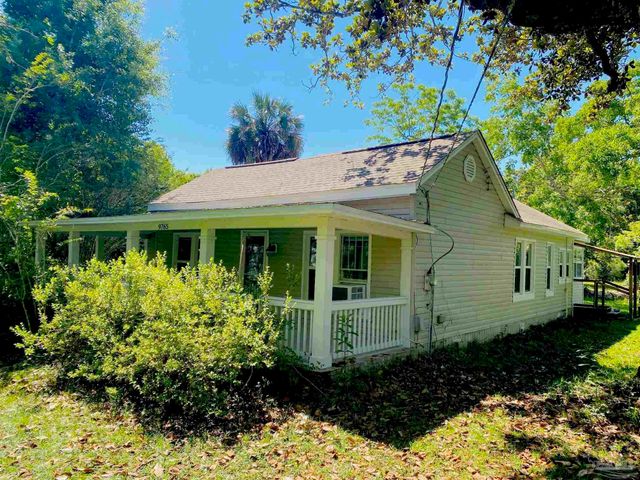 9765 N Loop Rd, Pensacola, FL 32507
