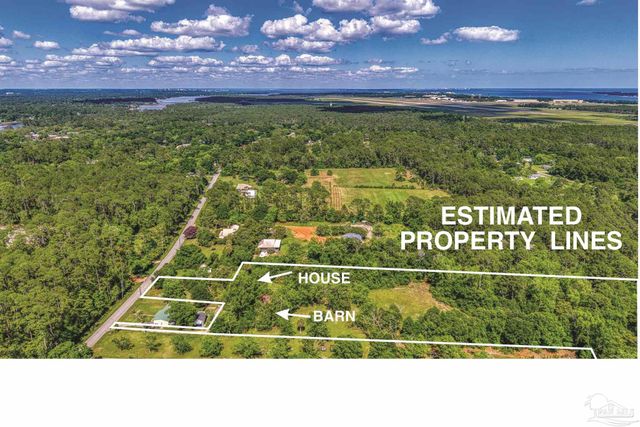 9765 N Loop Rd, Pensacola, FL 32507